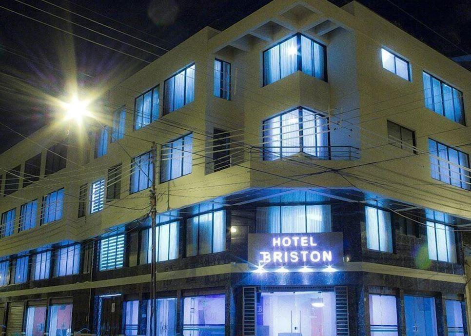 Hotel Briston Cochabamba Exterior foto
